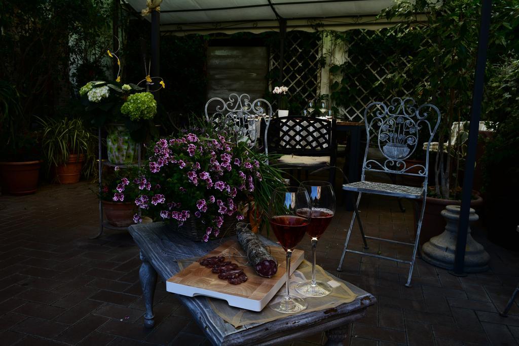 Albergo & Ristorante Selvatico Rivanazzano Terme Exterior photo